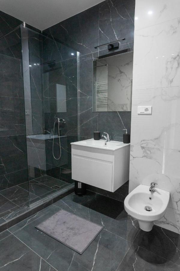 Central David Residence 2 Μπρασόβ Εξωτερικό φωτογραφία